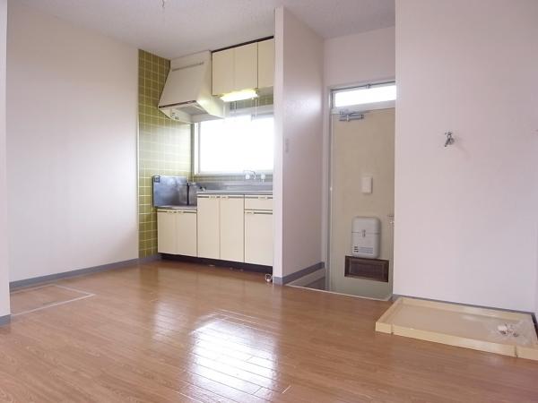 居室・リビング　内装