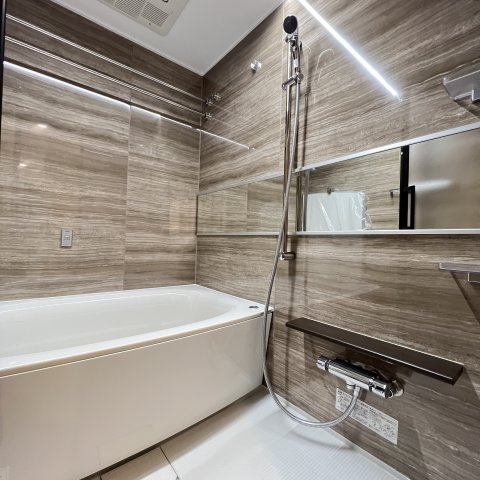 バス・シャワールーム　同仕様タイプです