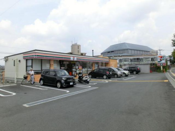 コンビニ　セブンイレブン　豊中桜の町6丁目店（コンビニ）まで200m