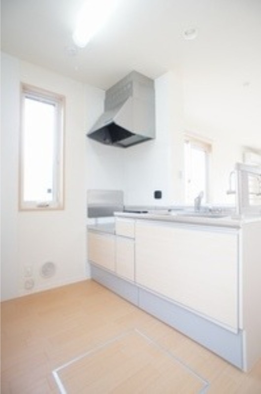 キッチン　図面と現状に相違がある場合には現状を優先