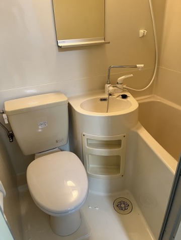 バス・シャワールーム　お風呂です