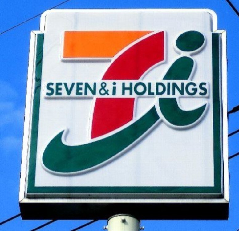 コンビニ　セブンイレブン前橋本町1丁目店（コンビニ）まで291m