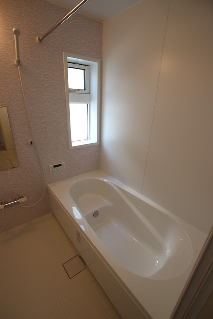 バス・シャワールーム　★浴室乾燥機能・追い焚き機能付きバスルーム★