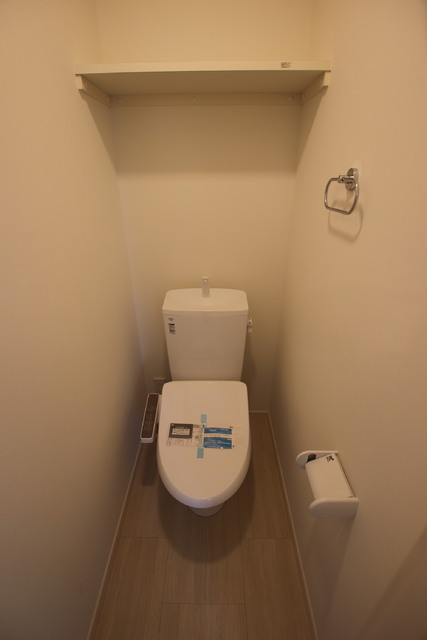 トイレ　★洗浄機能付便座★