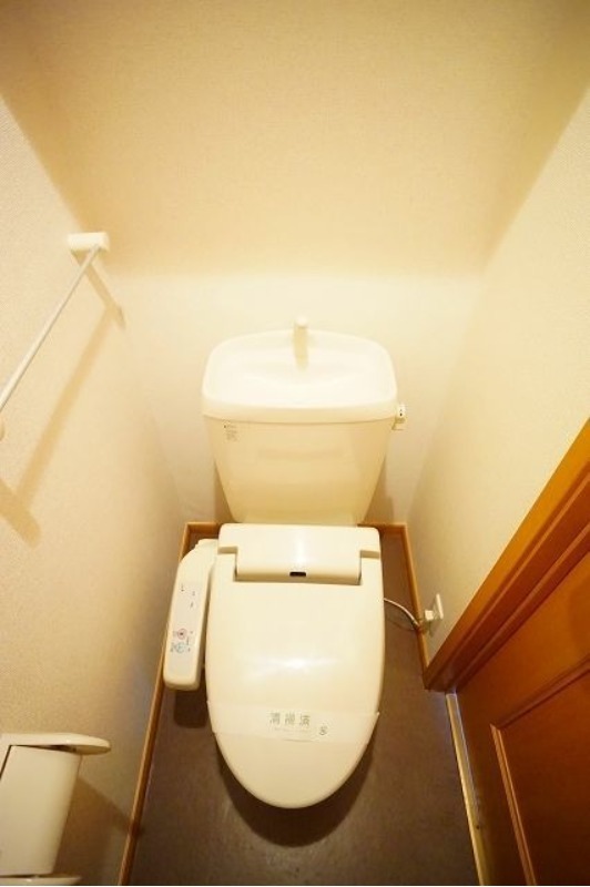 トイレ　図面と現状に相違がある場合には現状を優先