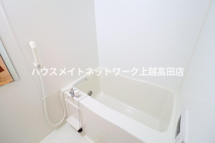 バス・シャワールーム　浴室