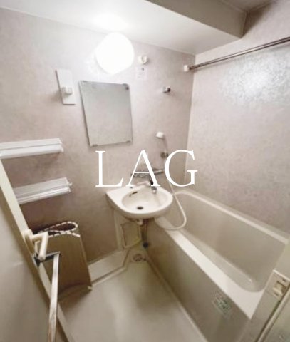 バス・シャワールーム　お風呂です。