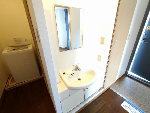 洗面設備　独立洗面台付きです♪