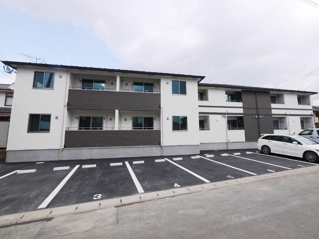 建物外観　「ＰＲＩＭＯ」外観写真