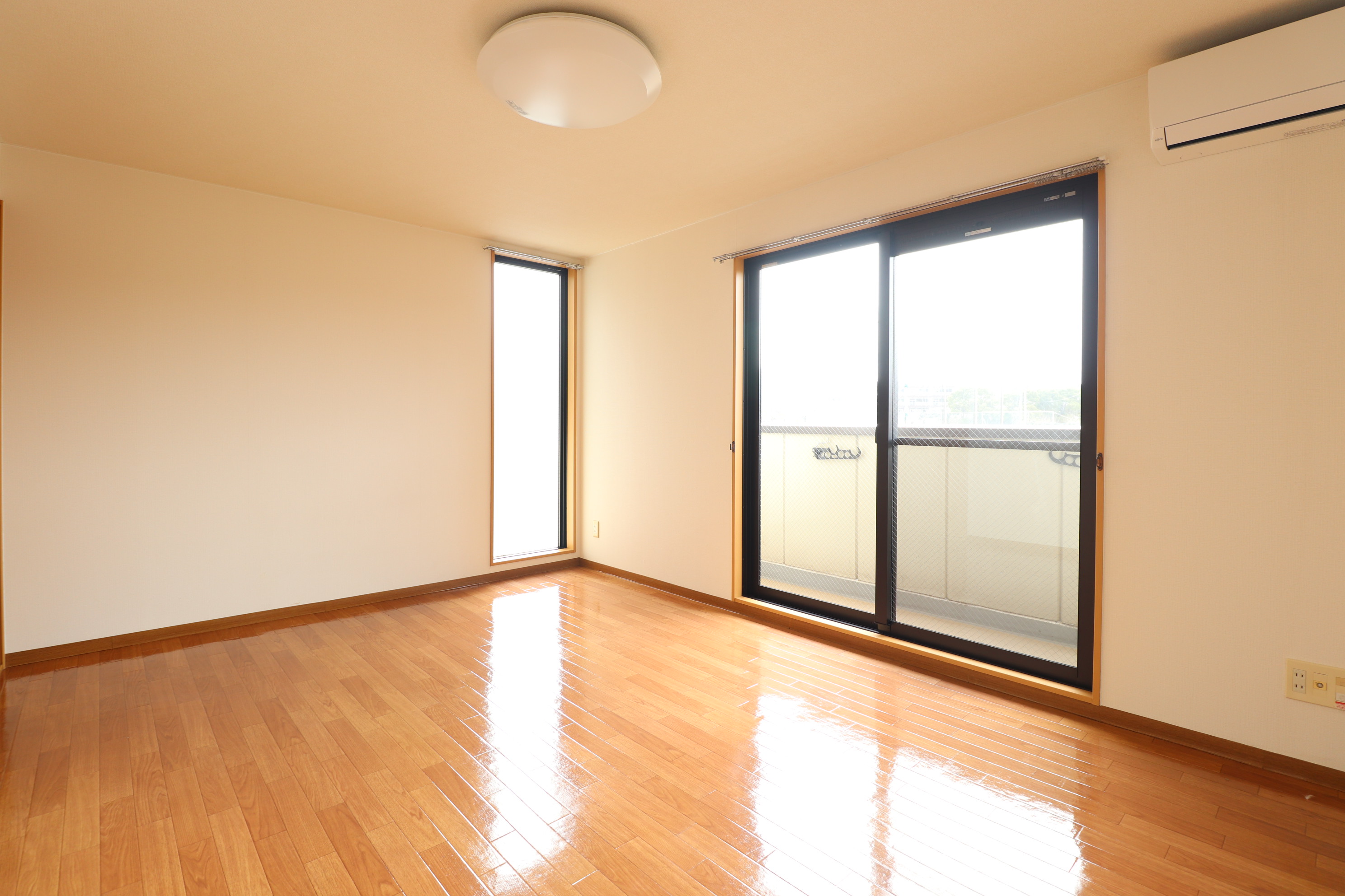 居室・リビング　11帖の広々空間♪