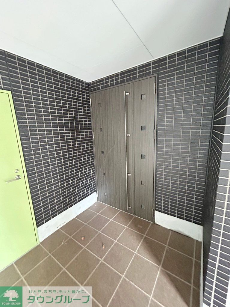 ロビー　お問合せはタウンハウジングまで！※現地待合わせ相談可能