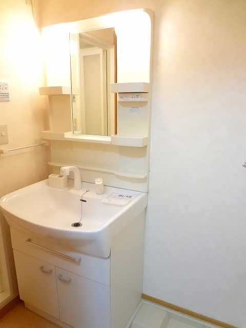 洗面設備　☆嬉しい独立洗面台☆