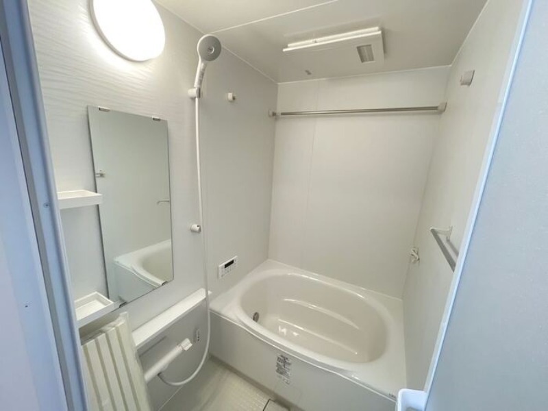 バス・シャワールーム　図面と現状に相違がある場合には現状を優先