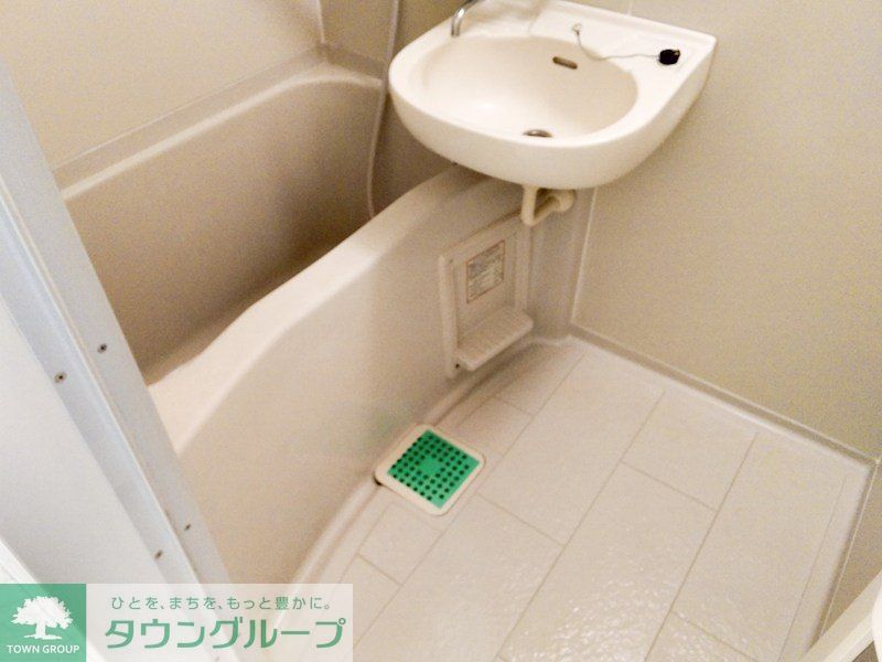 バス・シャワールーム　洗面