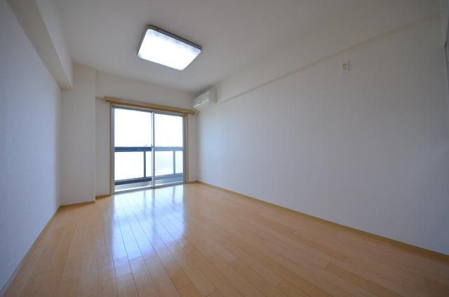 居室・リビング　☆空間を自由にアレンジ☆