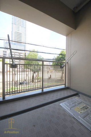 バルコニー　アリス・マナーガーデン谷町