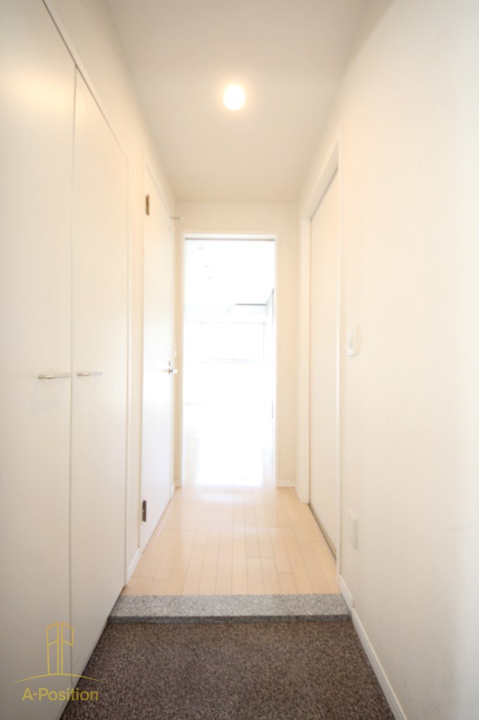 玄関　アリス・マナーガーデン谷町