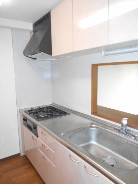 キッチン　別号室の写真となります。