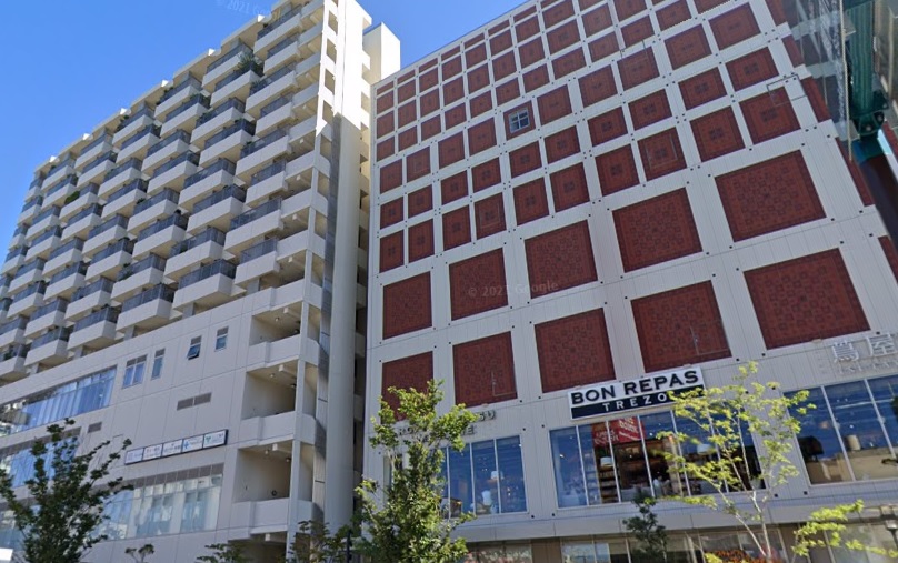 ショッピングセンター　六本松421（ショッピングセンター）まで323m