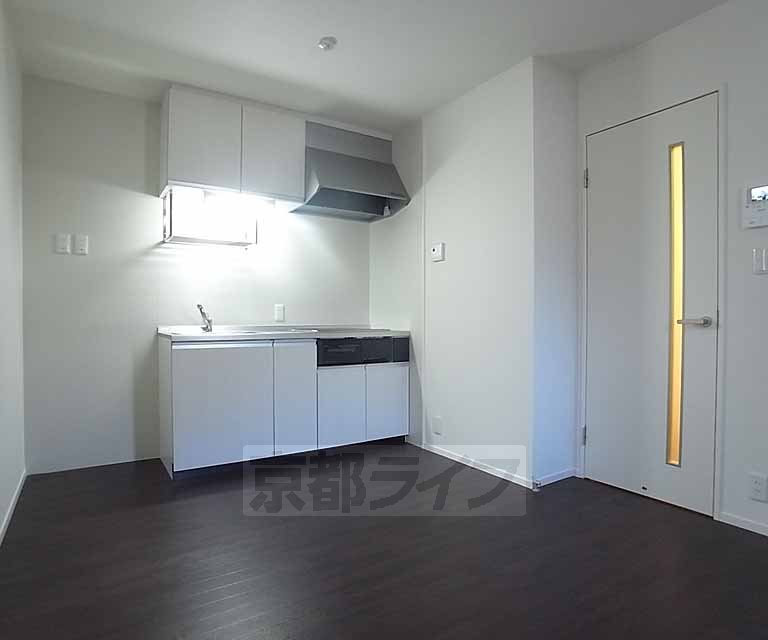 居室・リビング　ダイニングキッチンはゆったりです