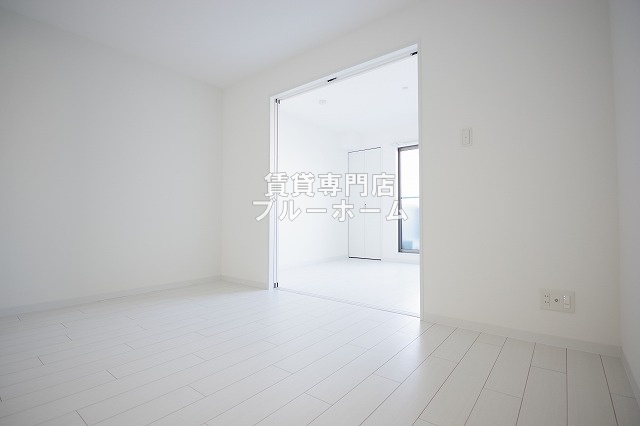 居室・リビング　8.6帖の広々としたリビング！