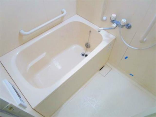 バス・シャワールーム　追い焚き機能付き