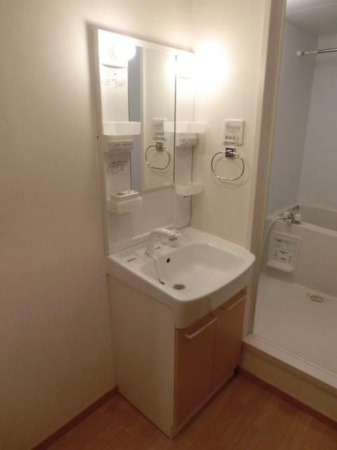 洗面設備　シャンプードレッサー