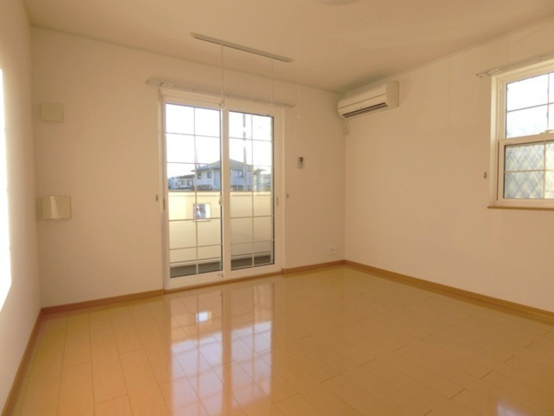 居室・リビング　図面と現状に相違がある場合には現状を優先