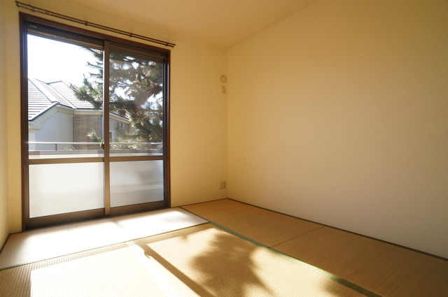 その他部屋・スペース　和室のお部屋はしっとりと落ち着いた雰囲気で癒されます☆