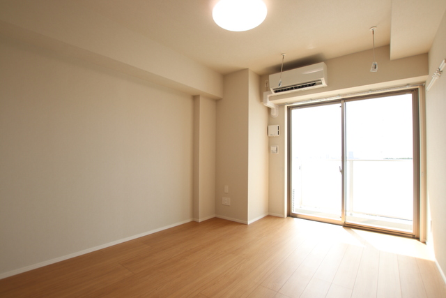 居室・リビング　照明は設備ではありません