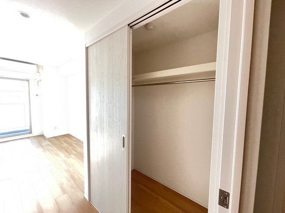 収納　※別部屋の写真です