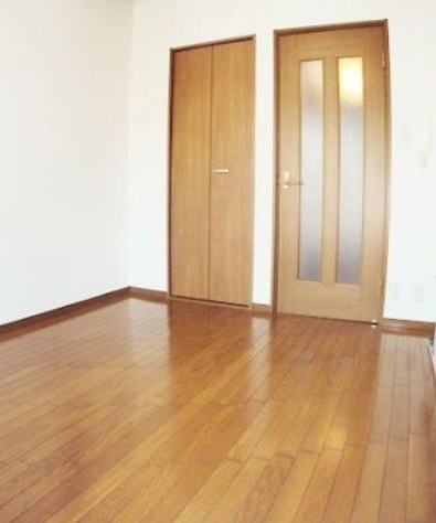 居室・リビング　お掃除がしやすいフローリングのお部屋☆