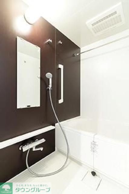 バス・シャワールーム　※写真は同タイプ住戸です。