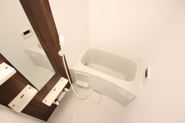 バス・シャワールーム　※別室の参考写真の為、現況優先です。