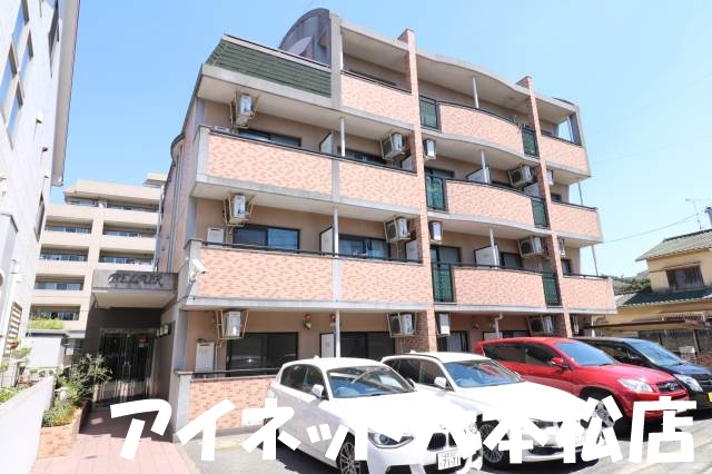 建物外観　日当たり良好の人気マンションです