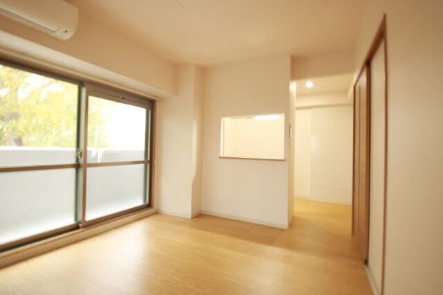 居室・リビング　Ｎｏｎｅ