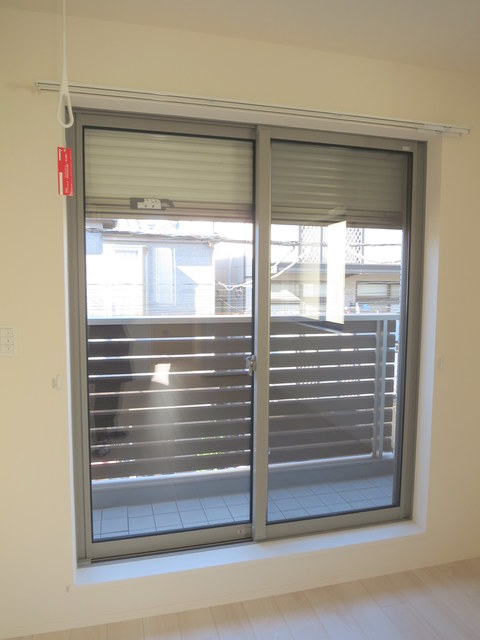 その他設備　電動シャッター