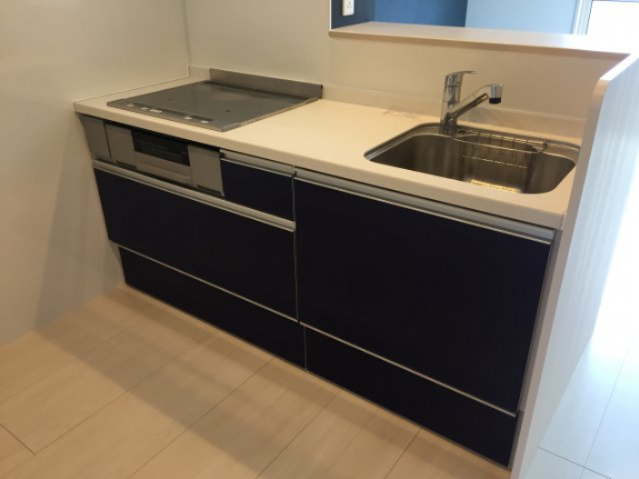 キッチン　同等モデルです