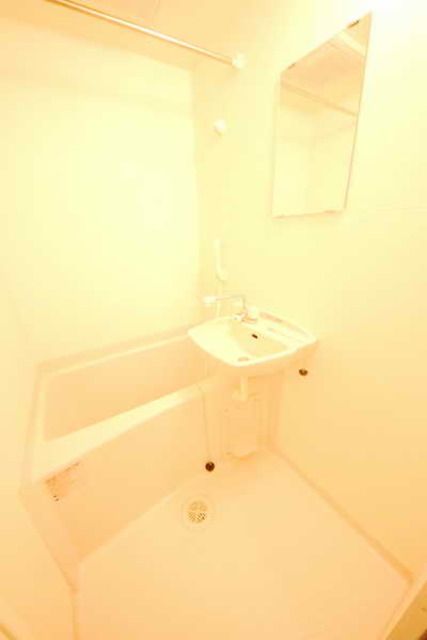 バス・シャワールーム　室内写真