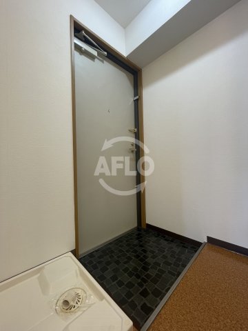 玄関　ルミナール海老江　玄関