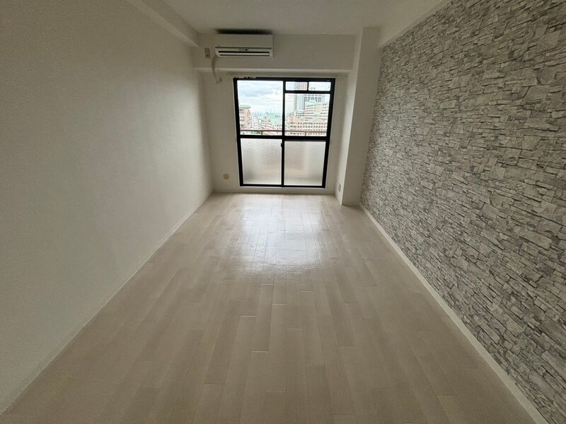 居室・リビング　同マンション別室の写真です☆