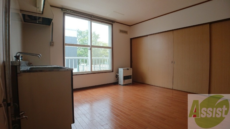 居室・リビング　広くてキレイなお部屋が広がっていて、充実した生活が送れそう。