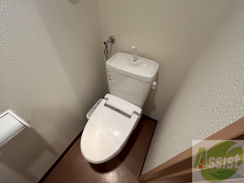 トイレ　トイレです。ウォシュレット付を探している方、おすすめです