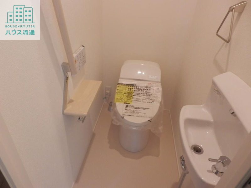 トイレ　※別号室写真