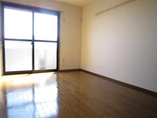 その他部屋・スペース　☆リビング横の洋室☆