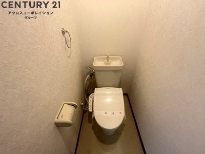 トイレ　バストイレ別です☆