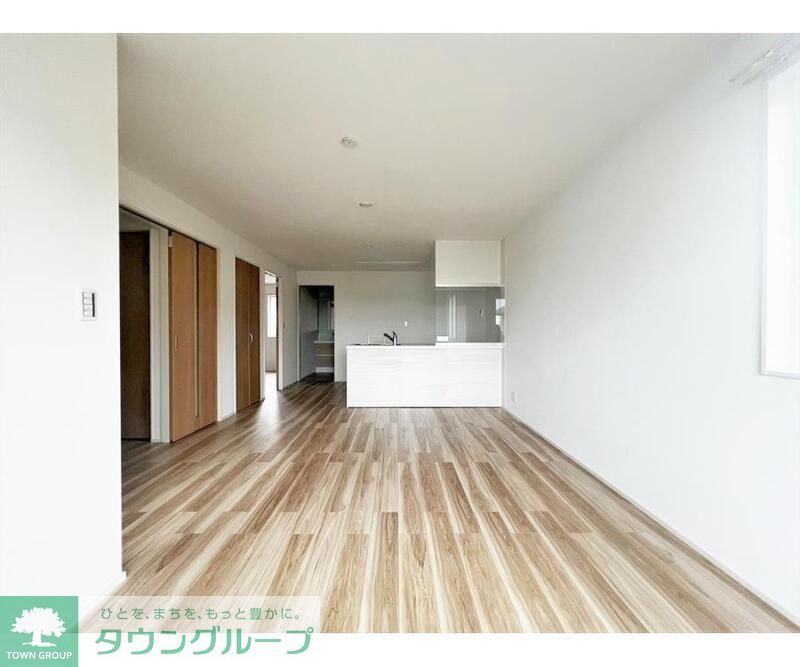 居室・リビング　タウンハウジング調布店まで♪