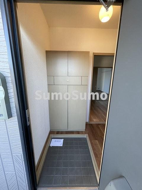 玄関　落ち着いた玄関です