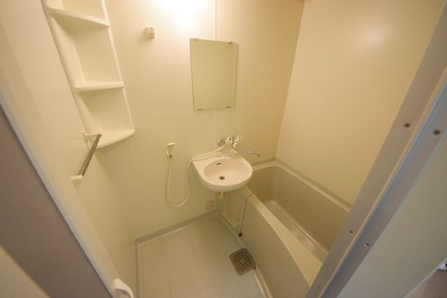 バス・シャワールーム　★お問い合わせはタウンハウジング聖蹟桜ヶ丘店まで★