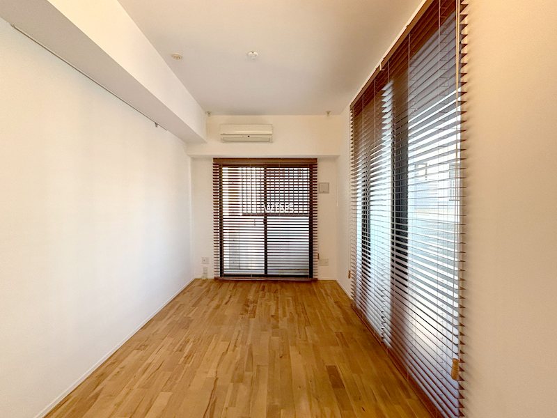 居室・リビング　別部屋参考写真です